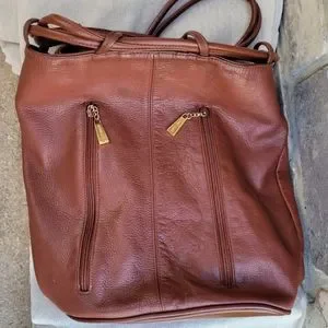 Vintage Jeanne Benét leather backpack/handbag (Travel Bag) Perfect purse with great quality and features main image 4